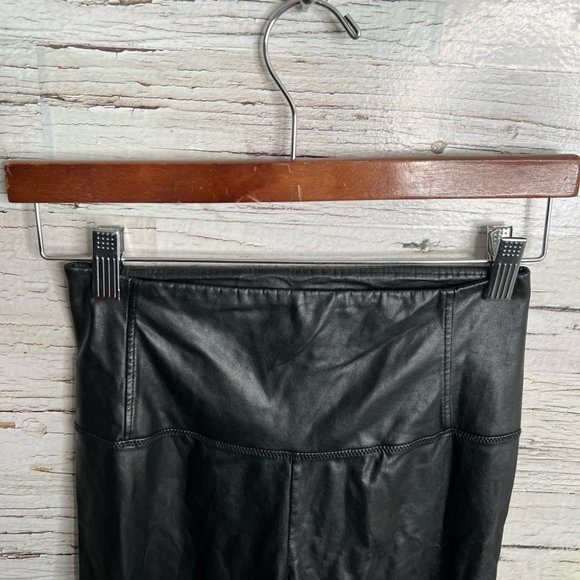 Aritzia Wilfred Free Faux Leather Daria High Waist Skinny Leggings Black Sz Smal - Picture 9 of 9